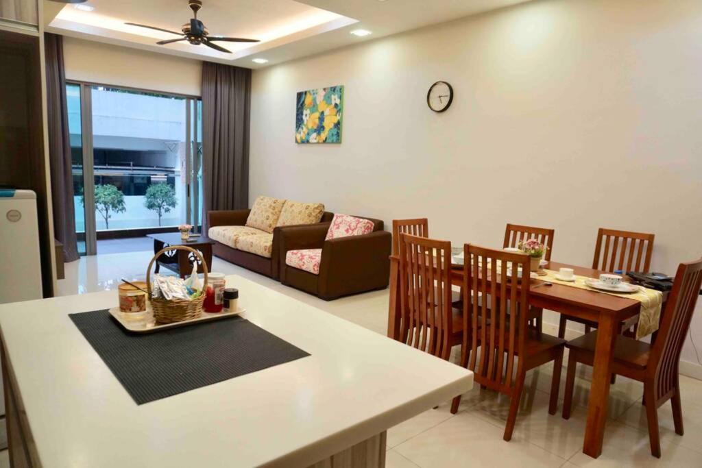 Condo In Imago Mall 亚庇最大商场imago楼里公寓 코타키나발루에서가장큰쇼핑센터아파트 Εξωτερικό φωτογραφία